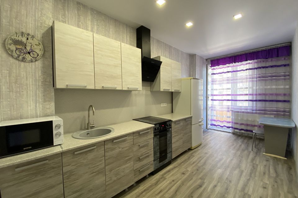Продаётся 1-комнатная квартира, 38.8 м²
