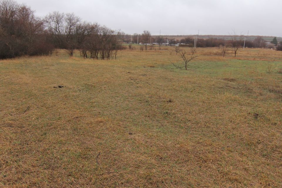 Продаётся участок, 100 сот., ИЖС