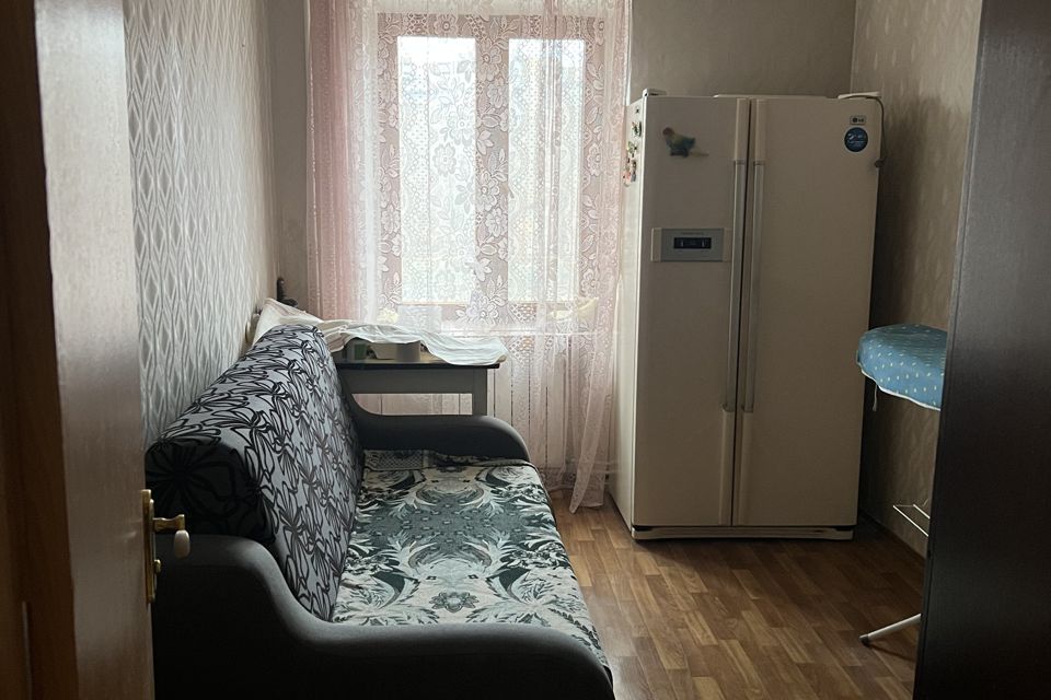 Продаётся 4-комнатная квартира, 74 м²