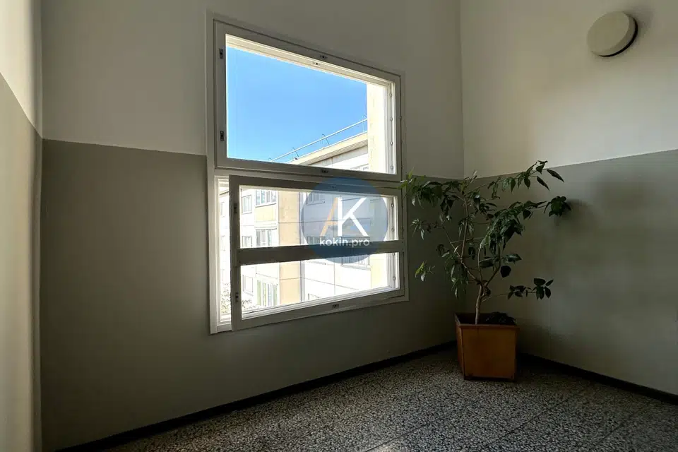 Продаётся 3-комнатная квартира, 71.3 м²