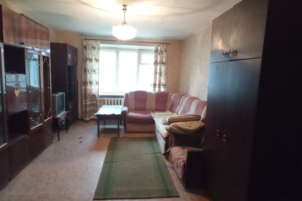 Продаётся комната в 1-комн. квартире, 20 м²