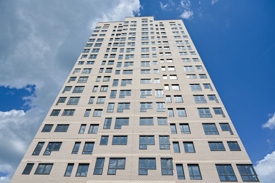 Продаётся 1-комнатная квартира, 43 м²