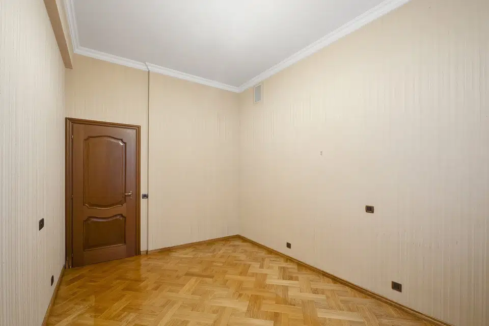 Продаётся 3-комнатная квартира, 77.2 м²