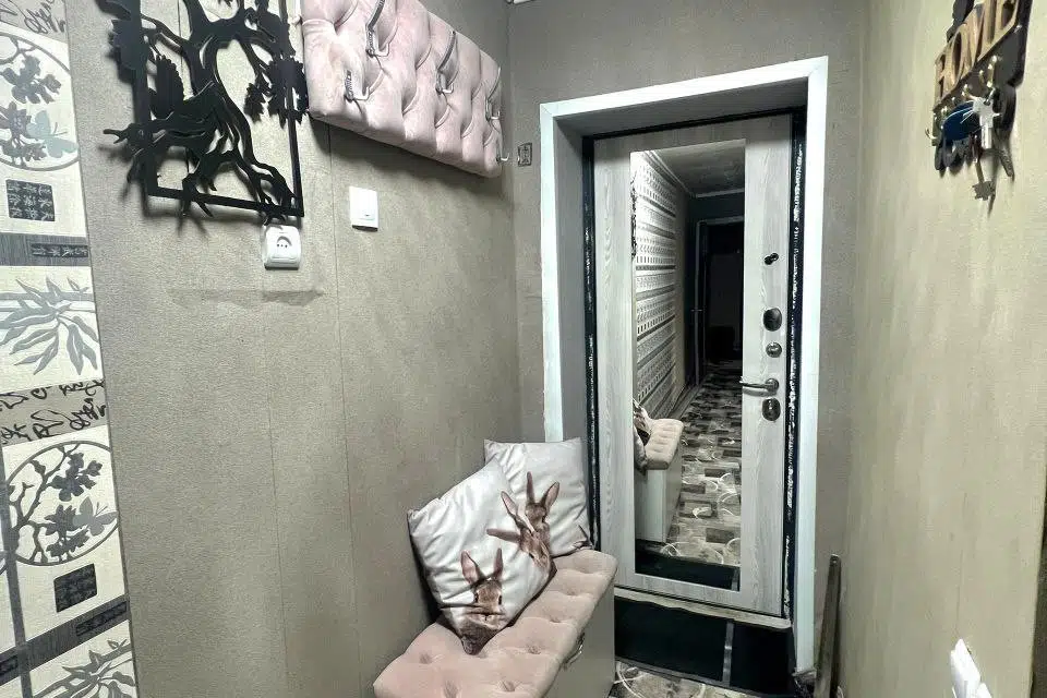 Продаётся 3-комнатная квартира, 60 м²