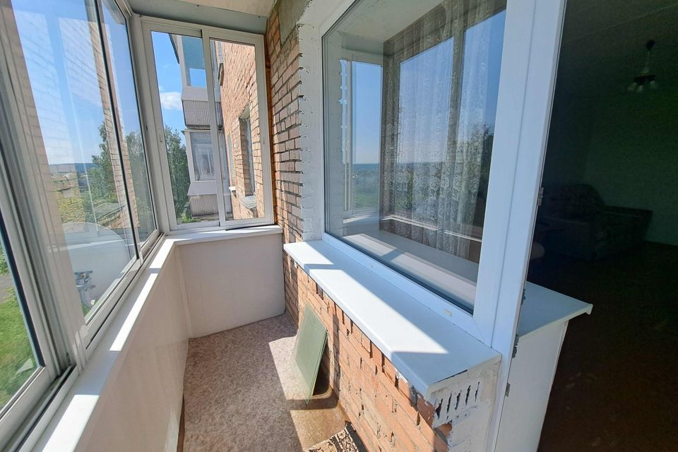 Продаётся комната в 2-комн. квартире, 18 м²