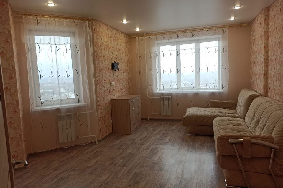 Продаётся 2-комнатная квартира, 60.8 м²