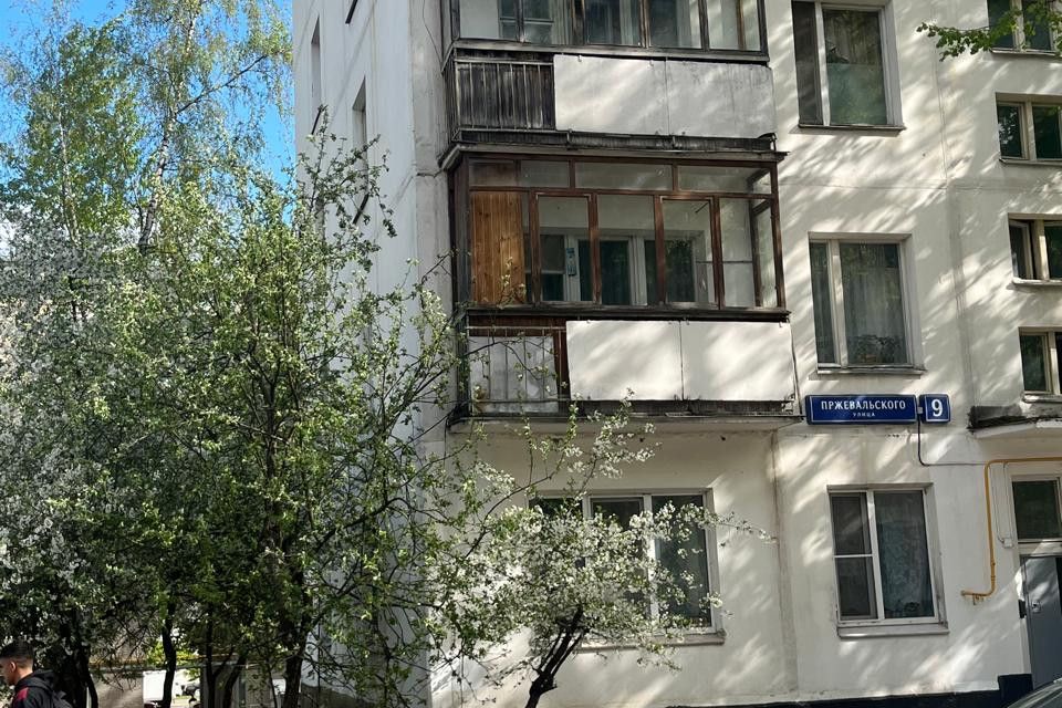Продаётся 3-комнатная квартира, 58.9 м²