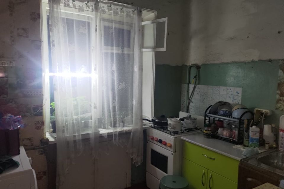 Продаётся комната в 2-комн. квартире, 12.2 м²