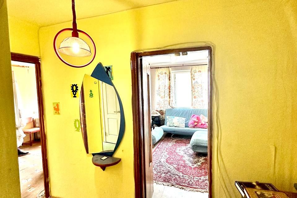 Продаётся 2-комнатная квартира, 50.6 м²