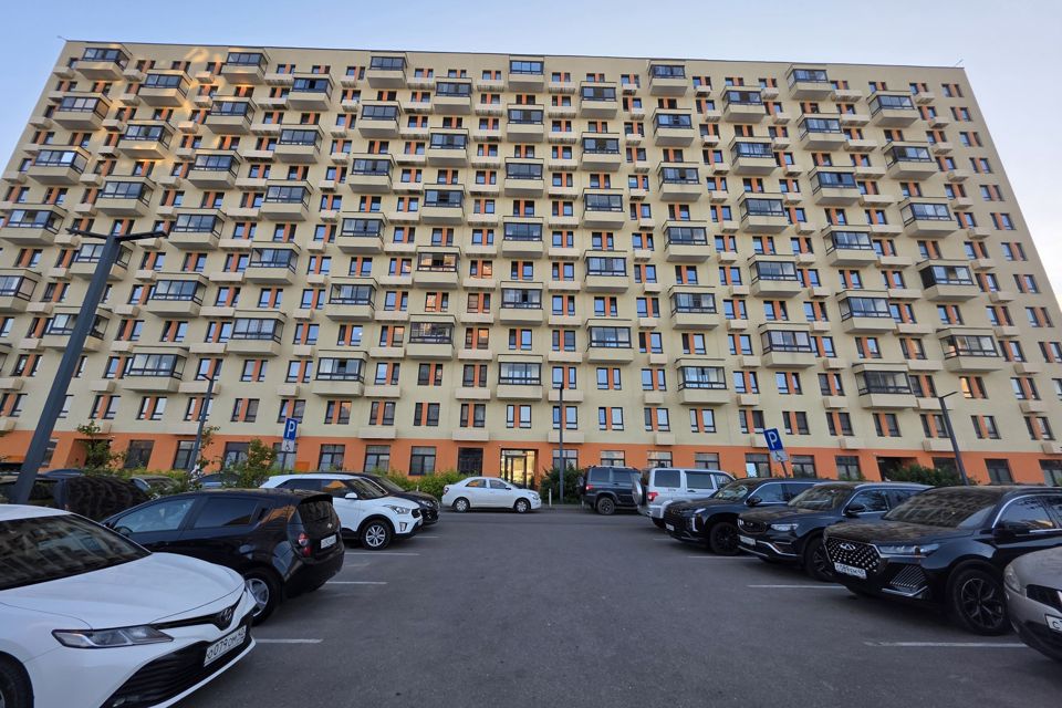 Продаётся 2-комнатная квартира, 60.5 м²