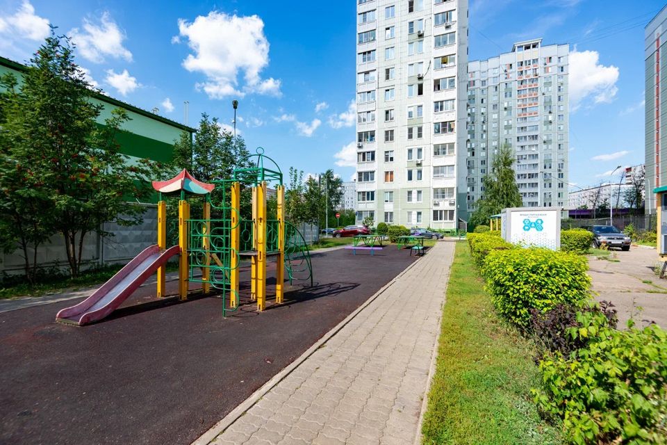 Продаётся 2-комнатная квартира, 56 м²