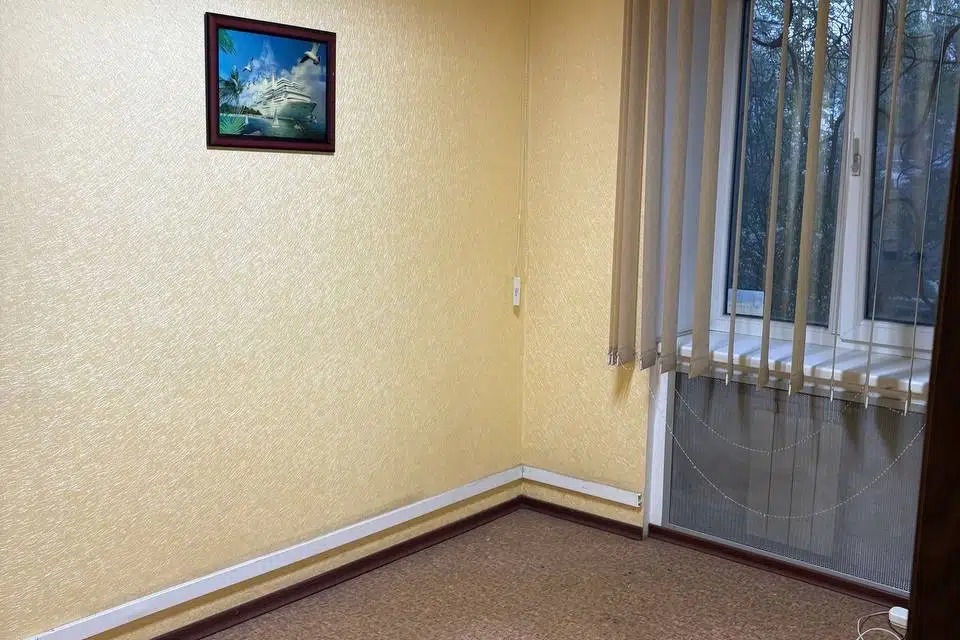 Продаётся 3-комнатная квартира, 50 м²