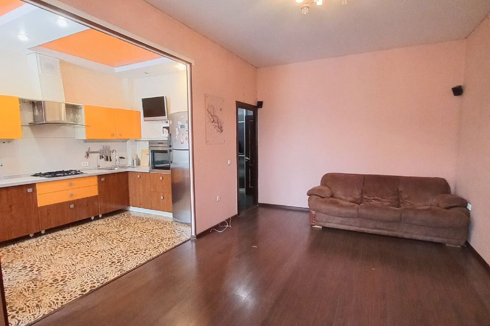 Продаётся 1-комнатная квартира, 44 м²