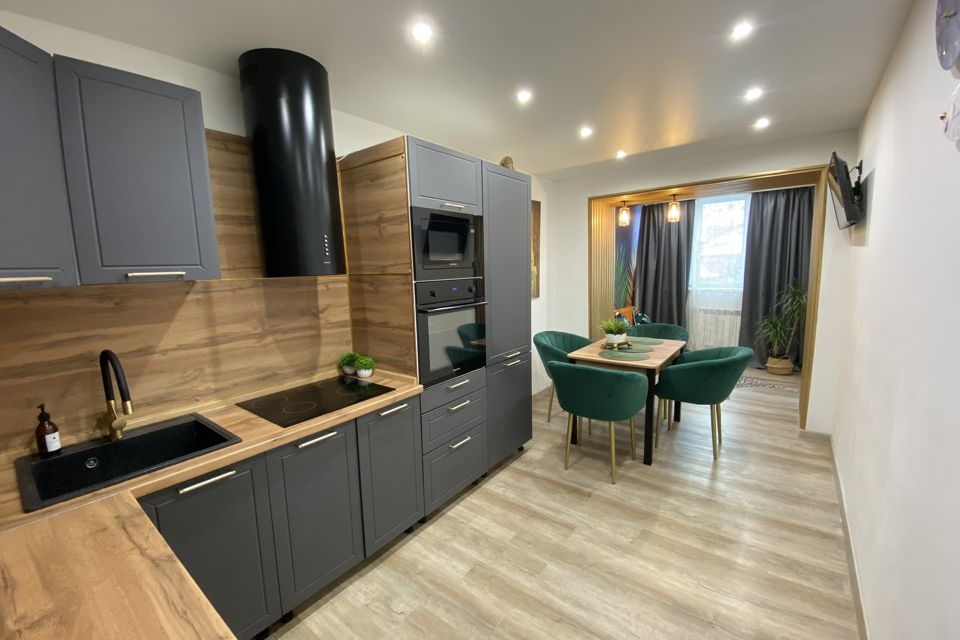 Продаётся 3-комнатная квартира, 79.5 м²