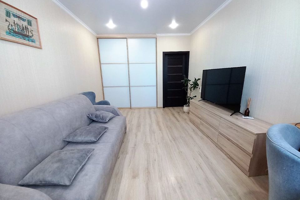 Продаётся 1-комнатная квартира, 44.2 м²