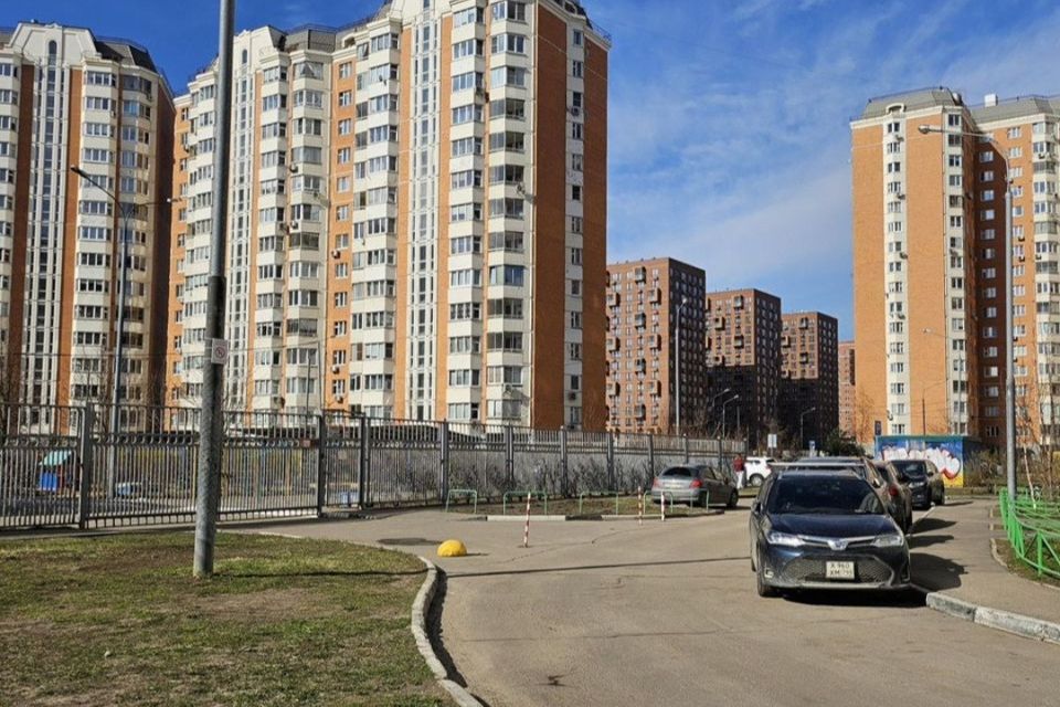 Продаётся 1-комнатная квартира, 37.5 м²