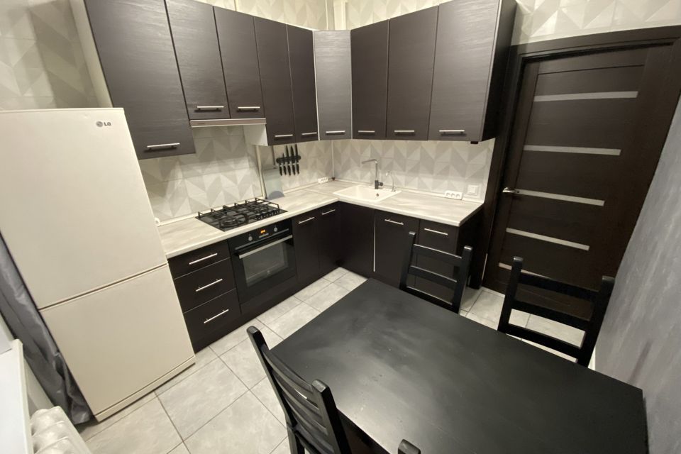 Продаётся 3-комнатная квартира, 72 м²