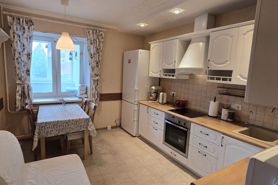 Продаётся 1-комнатная квартира, 46.8 м²