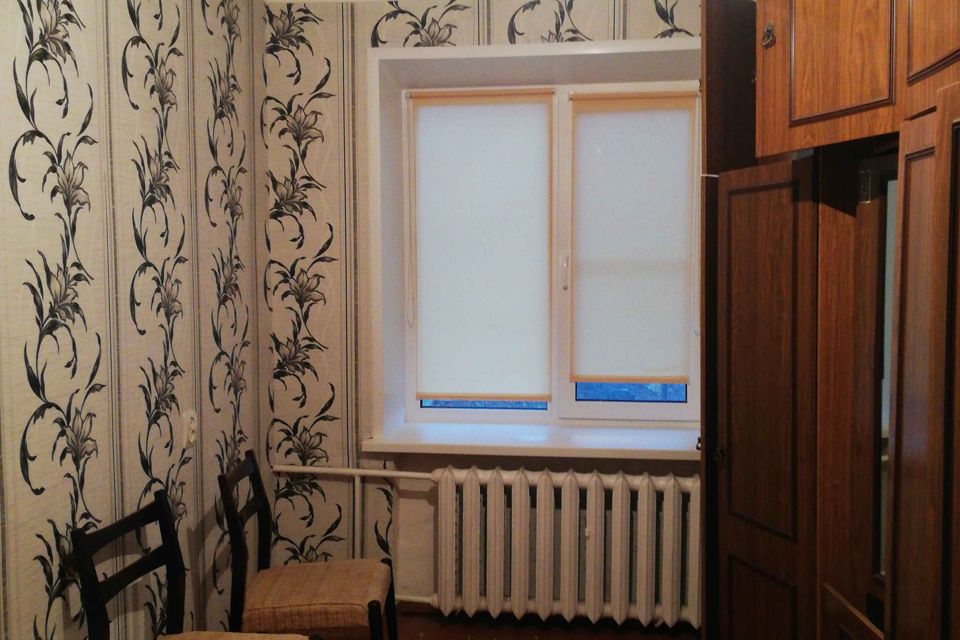 Продаётся 3-комнатная квартира, 58.3 м²