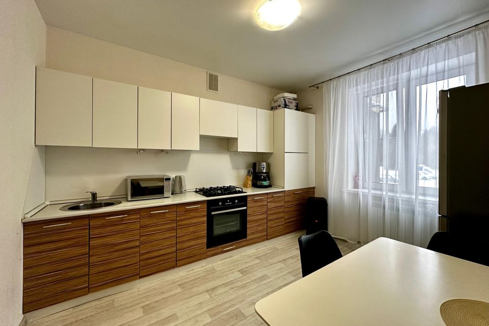 Продаётся 2-комнатная квартира, 53.5 м²