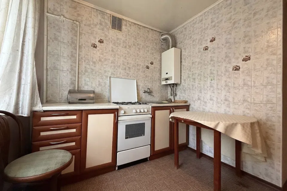 Продаётся 3-комнатная квартира, 56 м²