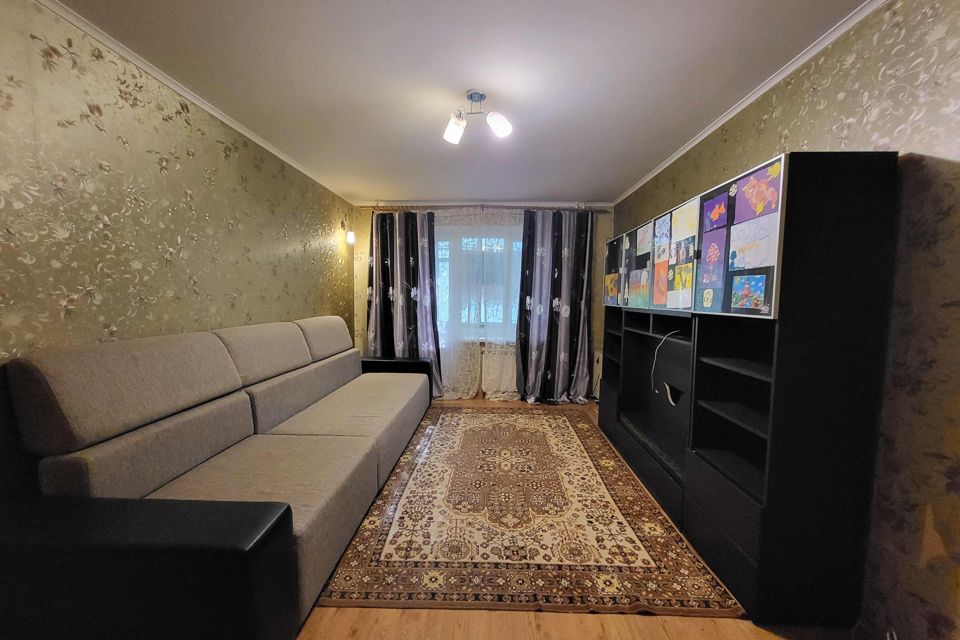 Продаётся 2-комнатная квартира, 52.7 м²