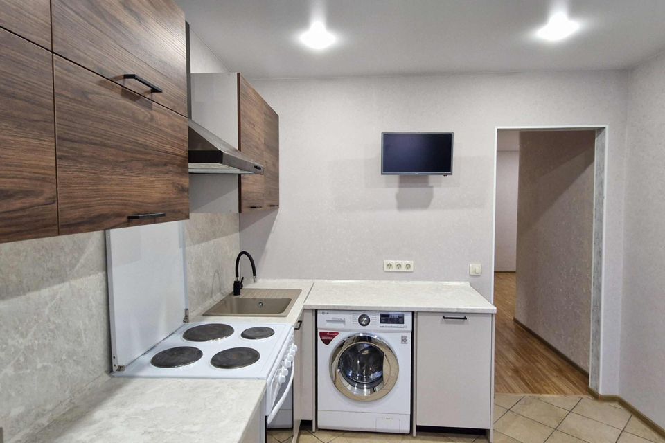 Продаётся 2-комнатная квартира, 69.6 м²
