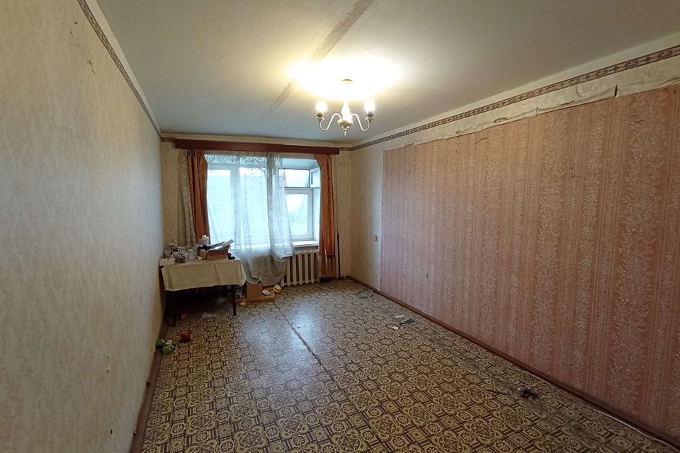 Продаётся 3-комнатная квартира, 59.5 м²