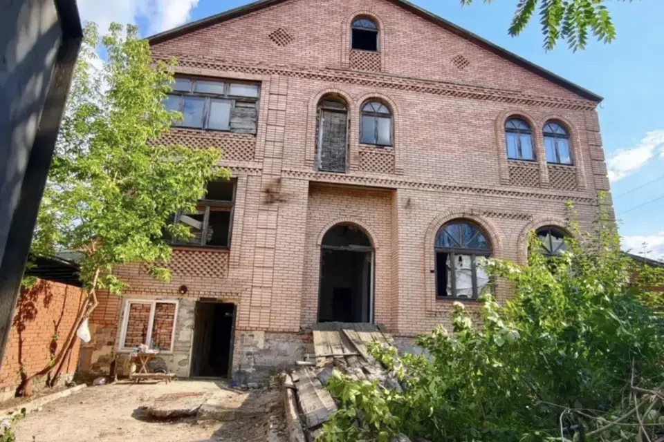 Продаётся 4-этажный дом, 535.4 м²