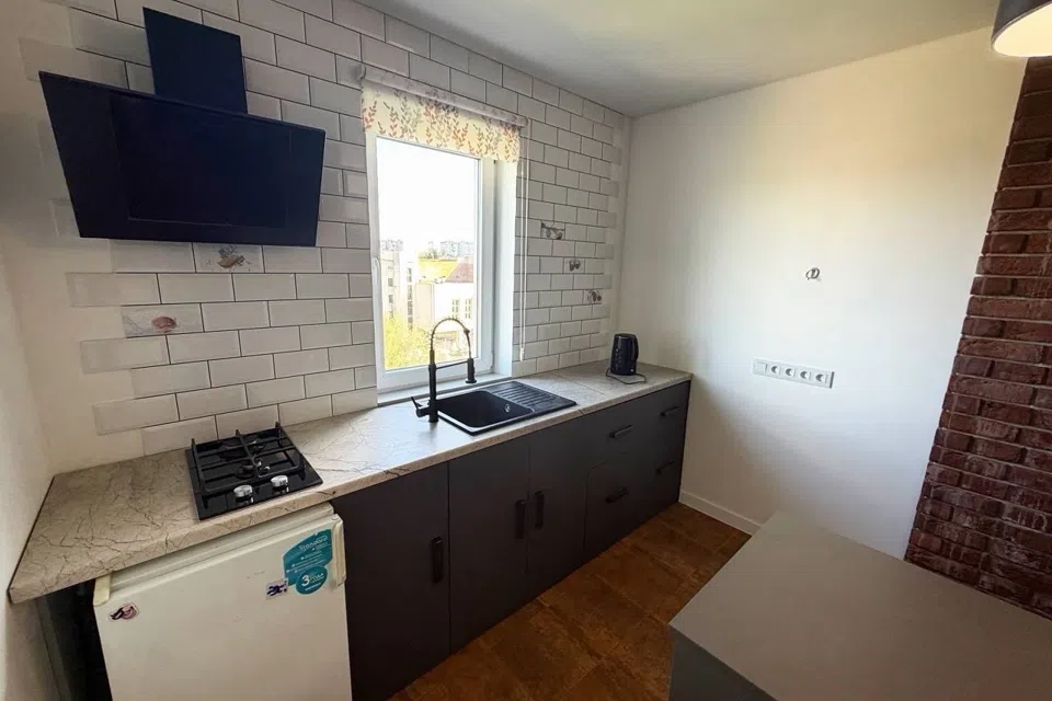 Продаётся 2-комнатная квартира, 56 м²