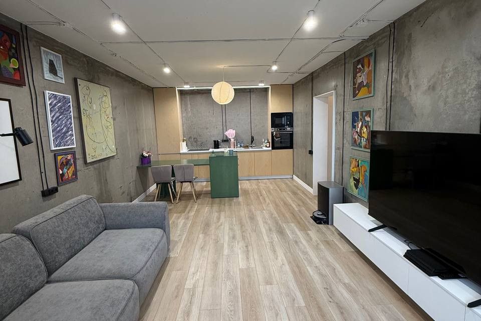 Продаётся 3-комнатная квартира, 88.9 м²