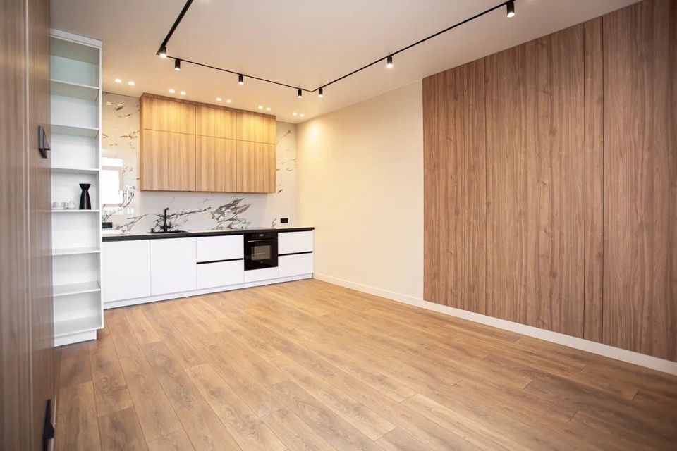 Продаётся 3-комнатная квартира, 119 м²