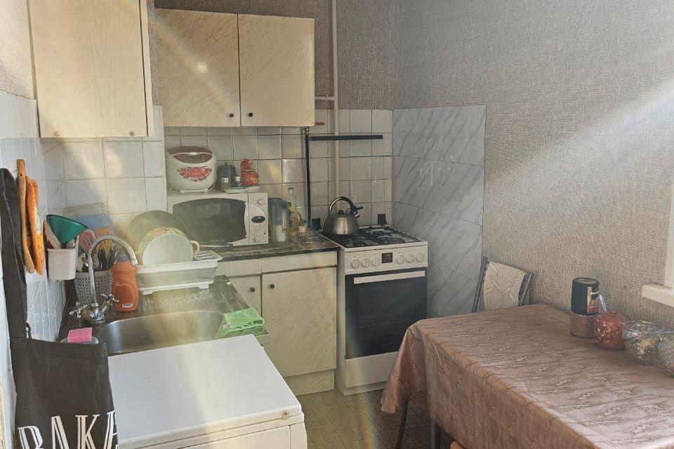 Продаётся 3-комнатная квартира, 64 м²