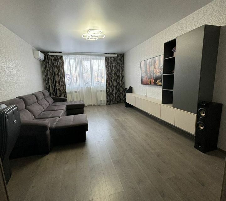 Продаётся 3-комнатная квартира, 88.9 м²