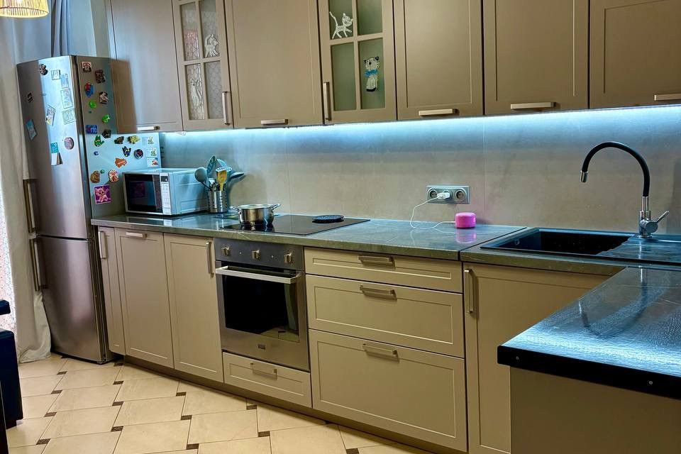 Продаётся 2-комнатная квартира, 56 м²