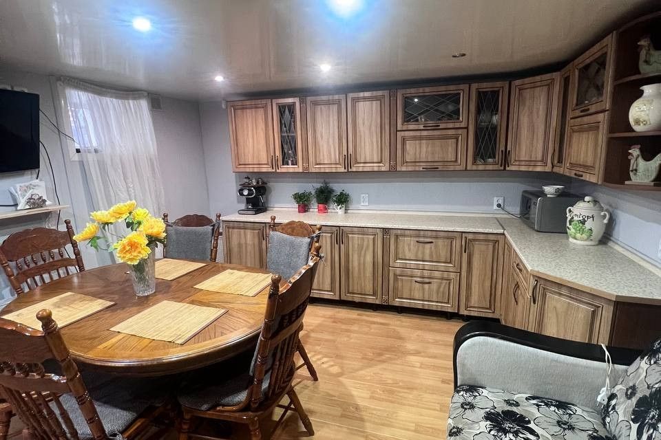 Продаётся 2-этажный дом, 140 м²