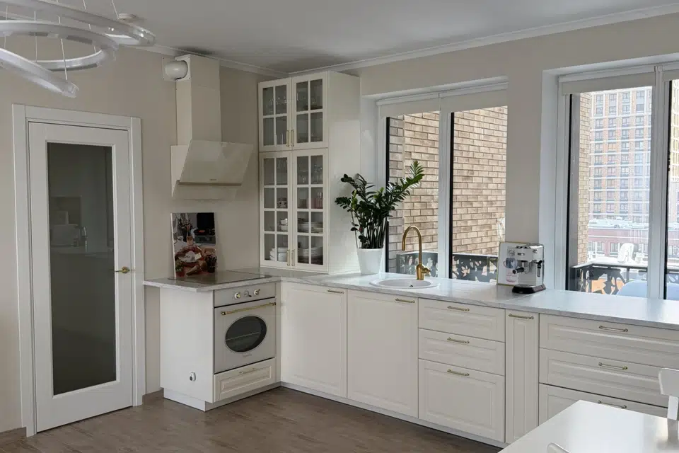 Продаётся 2-комнатная квартира, 55.6 м²