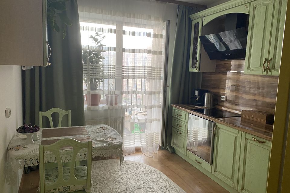 Продаётся 1-комнатная квартира, 35.6 м²