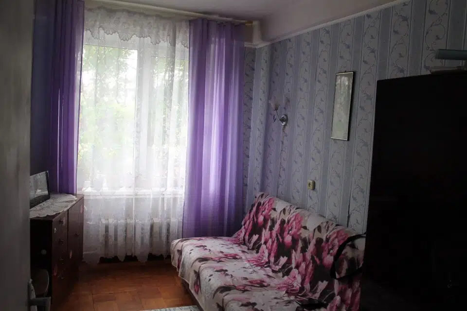 Продаётся 3-комнатная квартира, 57.65 м²