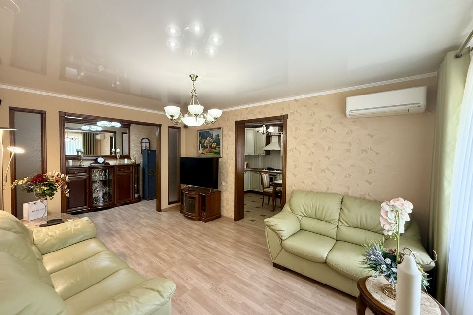 Продаётся 3-комнатная квартира, 74 м²