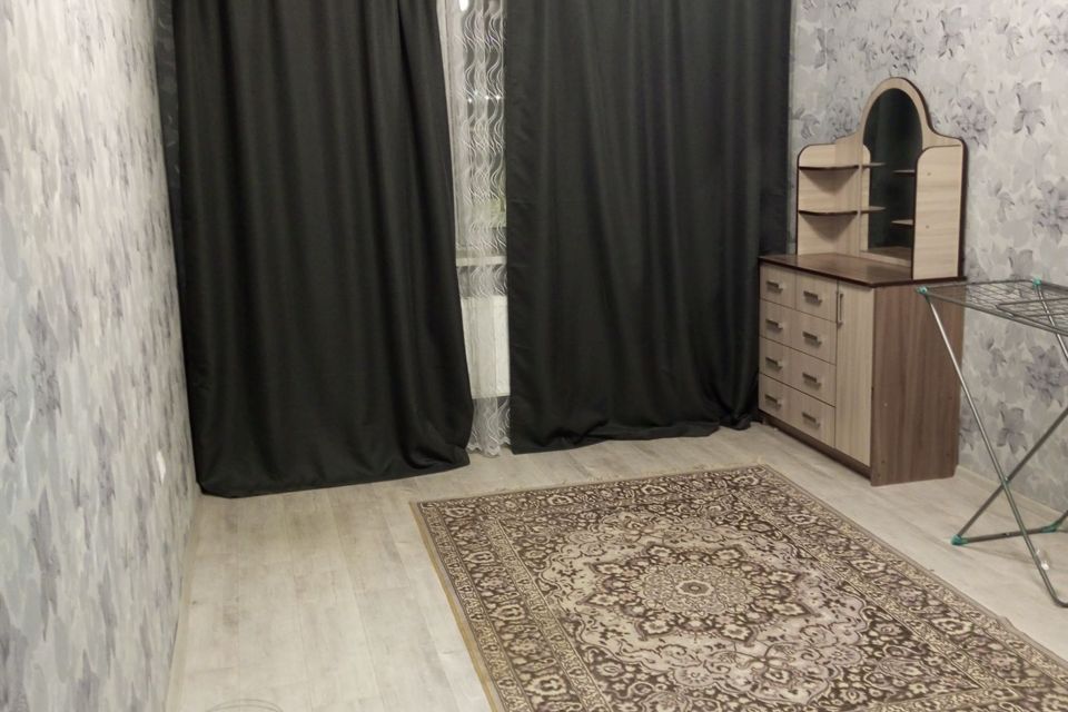 Сдаётся 1-комнатная квартира, 40 м²