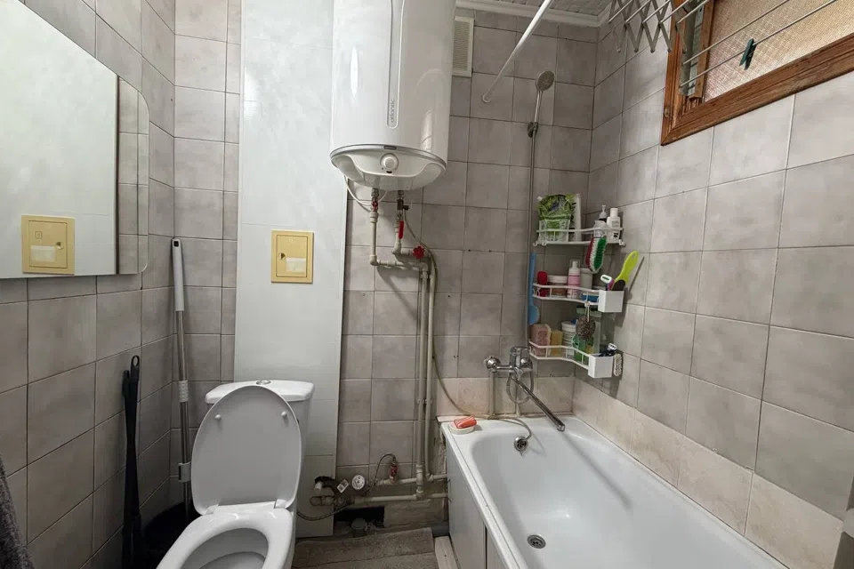 Продаётся 1-комнатная квартира, 32 м²