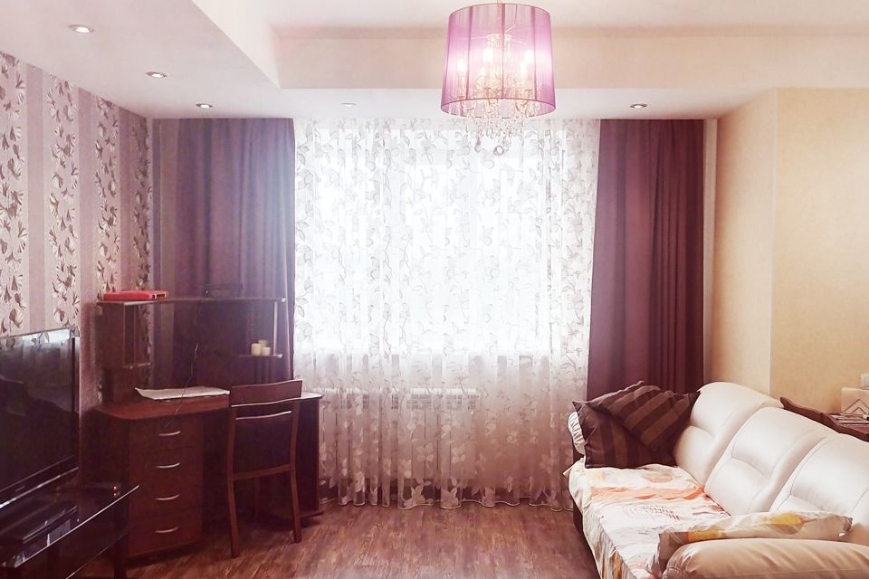 Продаётся 3-комнатная квартира, 70.4 м²