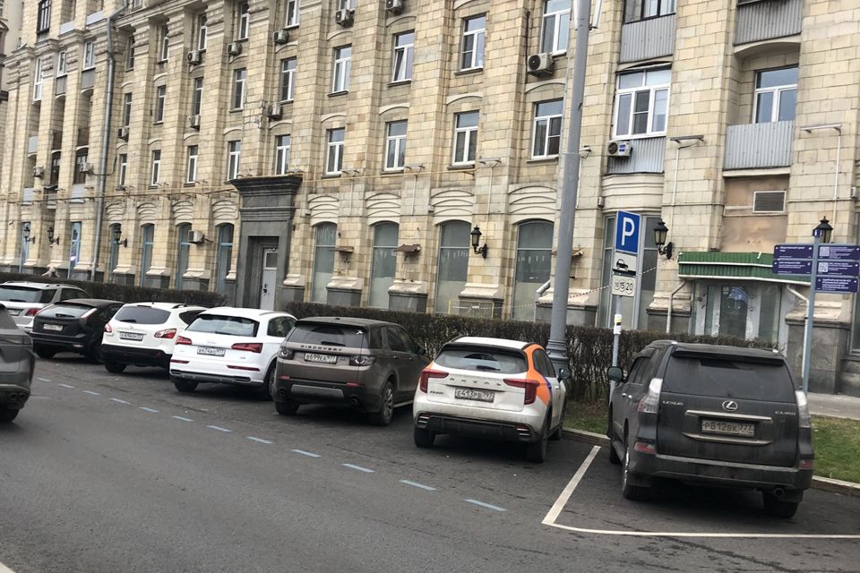 Продаётся 2-комнатная квартира, 65.8 м²