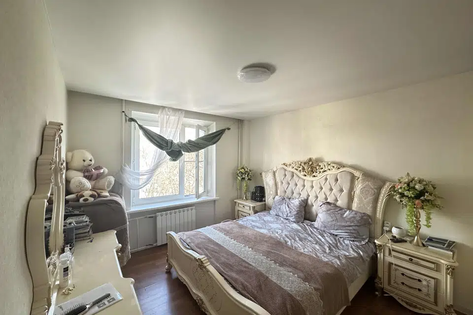 Продаётся 3-комнатная квартира, 65.8 м²