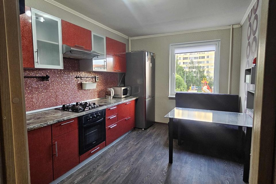 Сдаётся 2-комнатная квартира, 66 м²