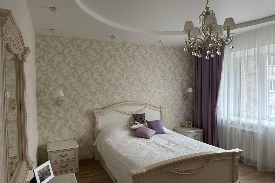 Продаётся 3-комнатная квартира, 97.8 м²