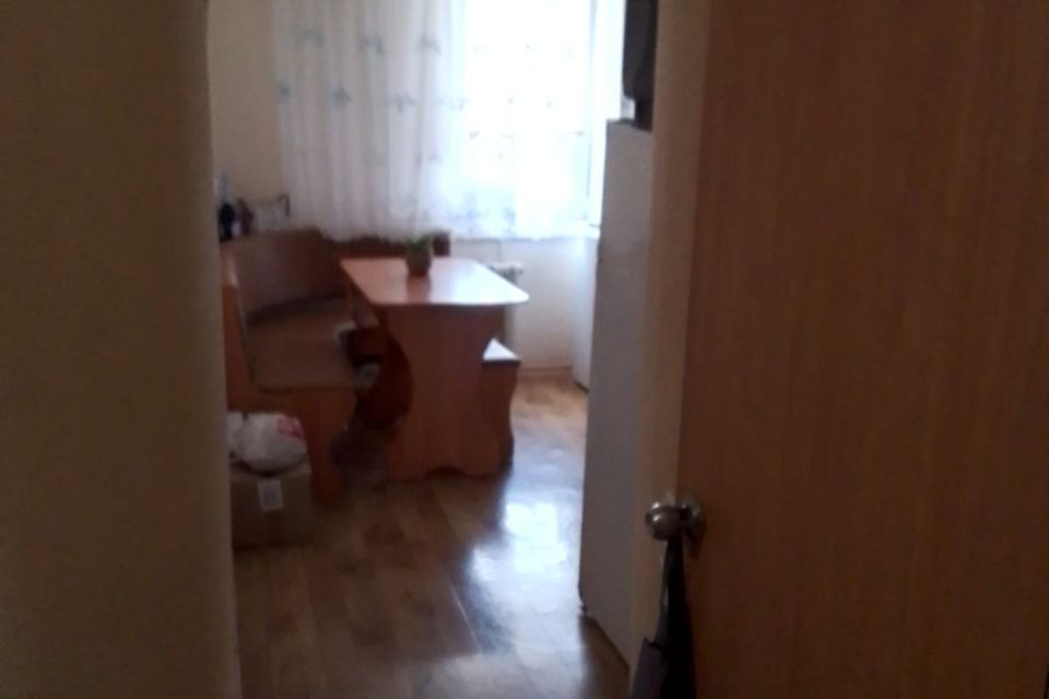 Продаётся 1-комнатная квартира, 35.6 м²