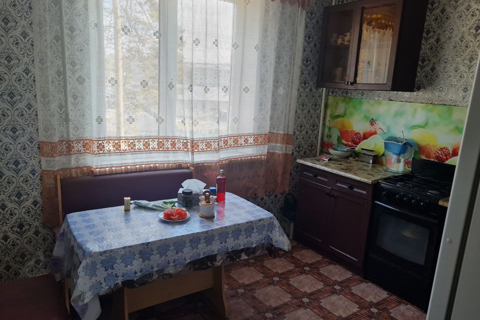 Продаётся 3-комнатная квартира, 69.8 м²