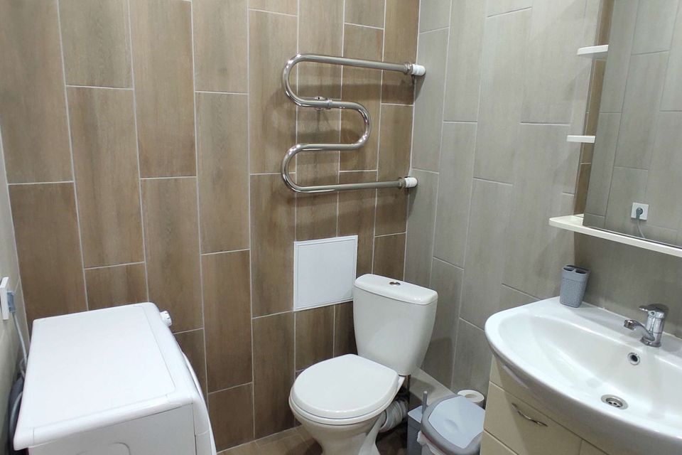 Сдаётся 1-комнатная квартира, 37 м²